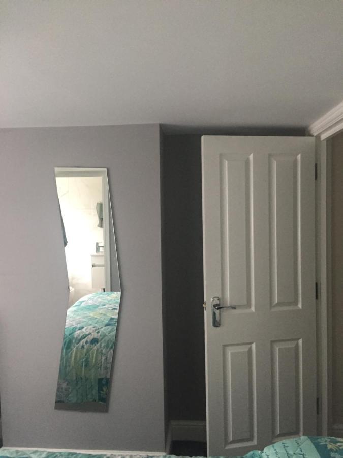 Home Away From Home Croydon Eksteriør billede